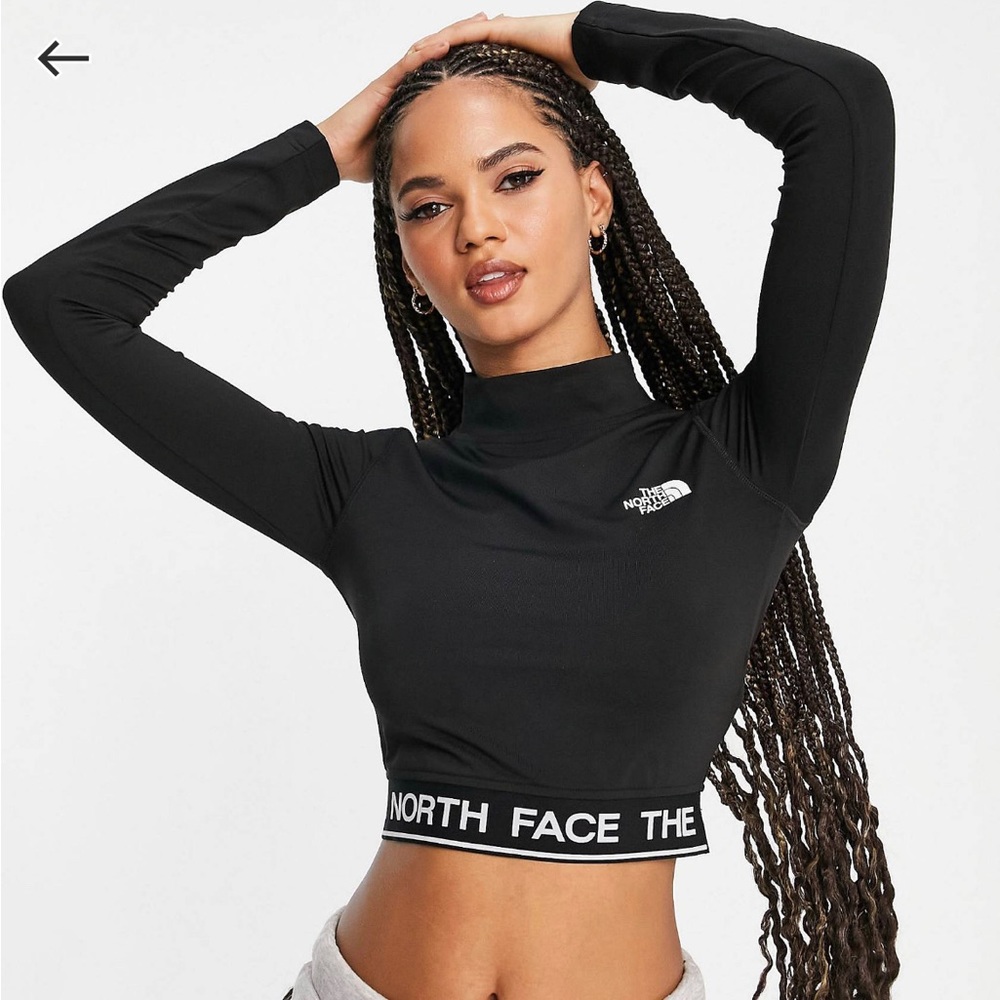 The north face cropped long sleeve work out top - small